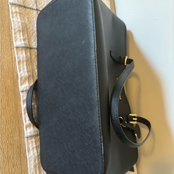 Michael Kors purse and wristlet - Picture 7 of 10